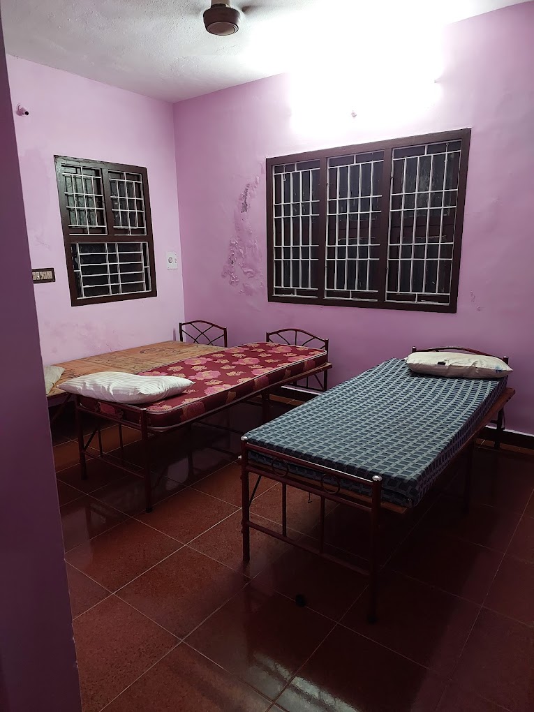 H K Men's PG and Hostel